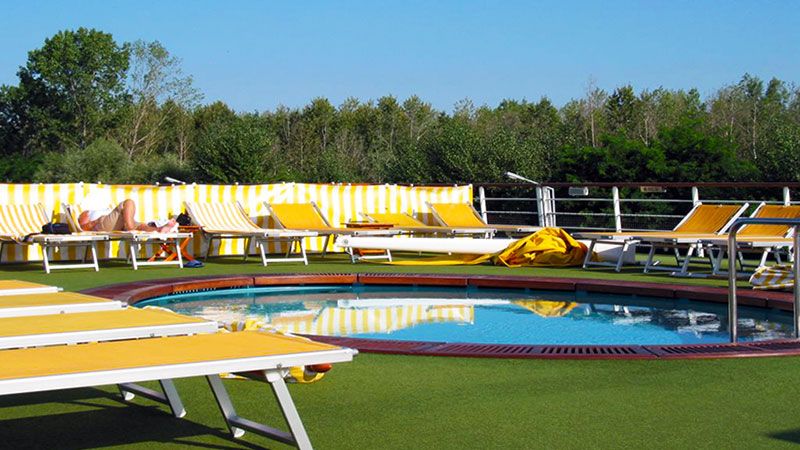 Barco A rosa Riva - Piscina